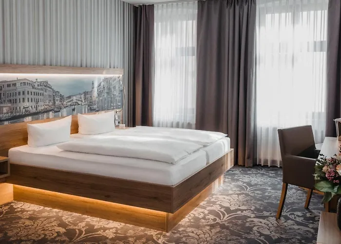 Hotell Schwarzer Adler 3*