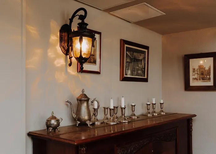 Schwarzer Adler 3* Stendal